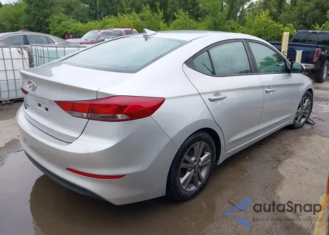 2018 Hyundai Elantra Sel z USA, uszkodzony, nr VIN 5NPD84LF8JH238006